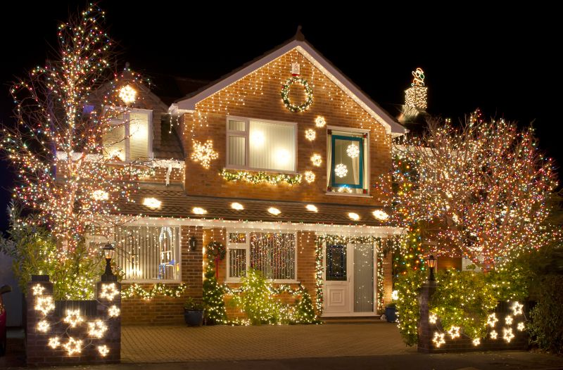 Christmas Lights Hanging in Alpharetta, GA